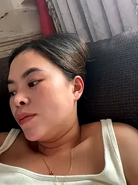 Snapshot of han-cute chatting on 13, 9, 2025 han-cute online show from 13, 9, 2025