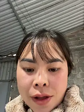 Snapshot of han-cute chatting on 20, 11, 2025 han-cute online show from 20, 11, 2025