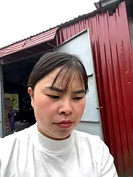 Snapshot of han-cute chatting on 20, 12, 2025 han-cute online show from 20, 12, 2025