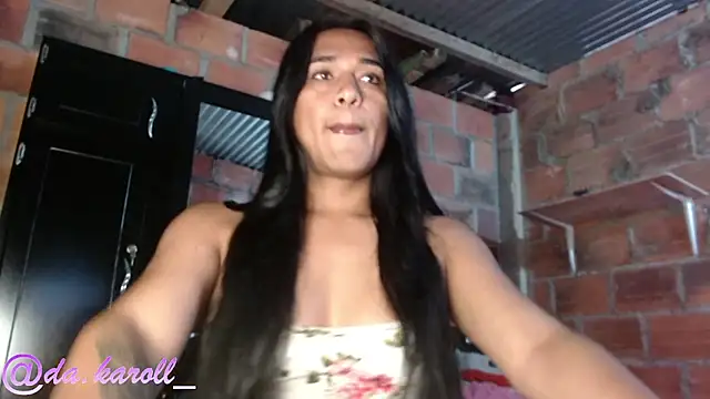 Snapshot of _Diviine_karoll_ chatting on 13, 9, 2025 Diviine karoll online show from 13, 9, 2025