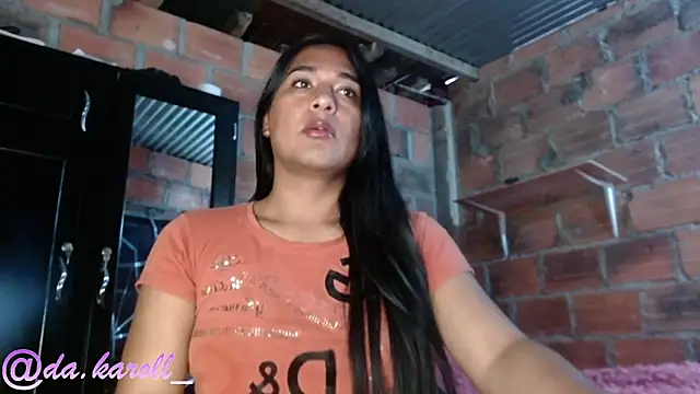 Snapshot of _Diviine_karoll_ chatting on 15, 9, 2025 Diviine karoll online show from 15, 9, 2025