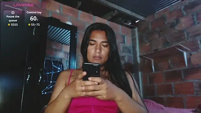 Snapshot of _Diviine_karoll_ chatting on 18, 9, 2025 Diviine karoll online show from 18, 9, 2025