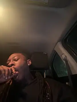 Snapshot of Scattyboo chatting on 13, 12, 2025 Scattyboo online show from 13, 12, 2025