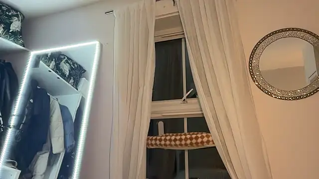 KayleeBella online show from 16, 2, 2026