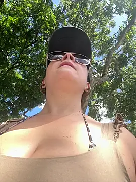 sophie lopez1 online show from 27, 6, 2026