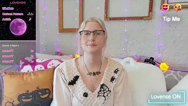 samanthamalichite online show from 25, 9, 2025