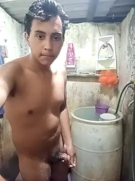 Snapshot of lalop221 chatting on 22, 10, 2025 lalop221 online show from 22, 10, 2025