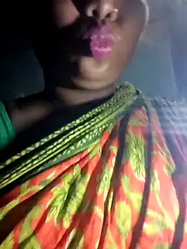 Snapshot of gulapi-gulistan180 chatting on 10, 9, 2025 gulapi-gulistan180 online show from 10, 9, 2025