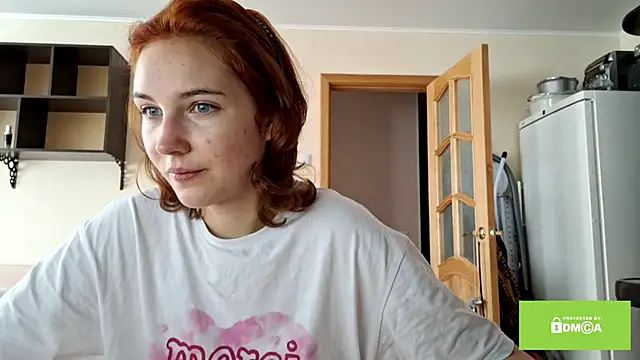 Snapshot of lady_linaa chatting on 15, 9, 2025 lady linaa online show from 15, 9, 2025