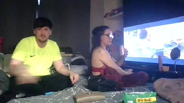 scottishcouple2002 online show from 10, 10, 2025