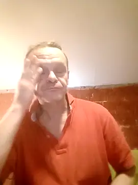 Snapshot of Kuba_Gd chatting on 29, 10, 2025 Kuba Gd online show from 29, 10, 2025