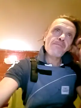 Snapshot of Kuba_Gd chatting on 12, 11, 2025 Kuba Gd online show from 12, 11, 2025