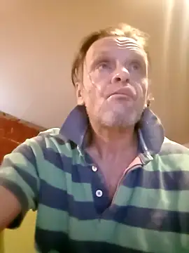 Snapshot of Kuba_Gd chatting on 27, 11, 2025 Kuba Gd online show from 27, 11, 2025