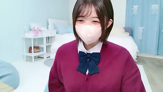 Snapshot of Hinata_Sun chatting on 11, 9, 2025 Hinata Sun online show from 11, 9, 2025