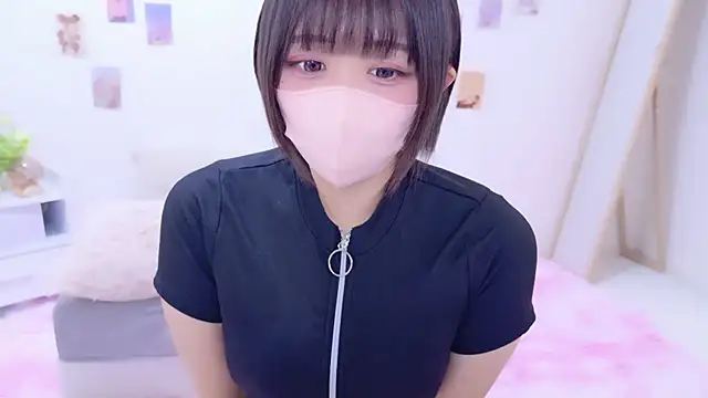 Hinata Sun online show from 15, 12, 2025