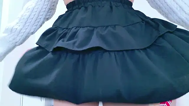 Hinata Sun online show from 1, 2, 2026