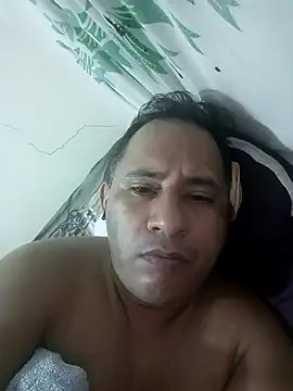 Snapshot of mchete_parado chatting on 26, 11, 2025 mchete parado online show from 26, 11, 2025