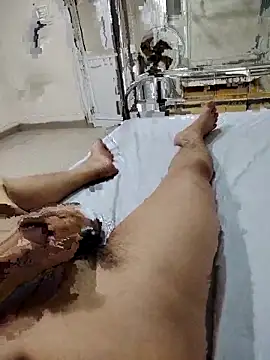 Snapshot of mousebb02 chatting on 4, 11, 2025 mousebb02 online show from 4, 11, 2025