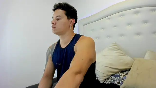 Snapshot of EclipseandFlame chatting on 23, 9, 2025 EclipseandFlame online show from 23, 9, 2025