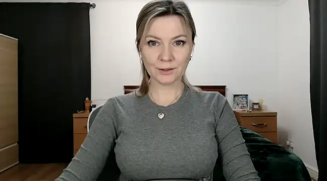 ParadiseAlina online show from 11, 1, 2025