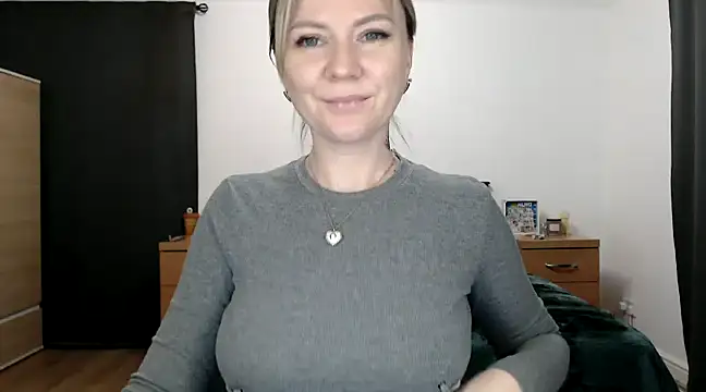 ParadiseAlina online show from 11, 1, 2025