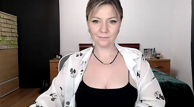 ParadiseAlina online show from 30, 1, 2025