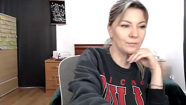 ParadiseAlina online show from 19, 2, 2026