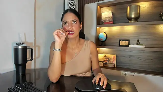 SheyLopez online show from 24, 5, 2026