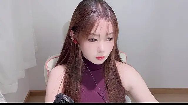 Xiao-runbao online show from 3, 10, 2025