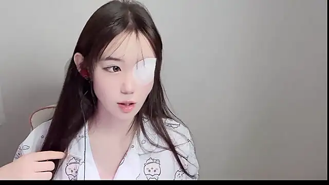 Xiao-runbao online show from 14, 10, 2025