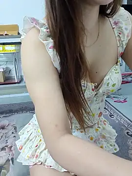 Snapshot of susu_baby chatting on 28, 4, 2026 susu baby online show from 28, 4, 2026