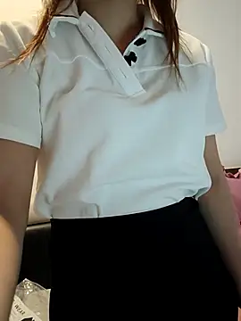 Snapshot of susu_baby chatting on 13, 5, 2026 susu baby online show from 13, 5, 2026