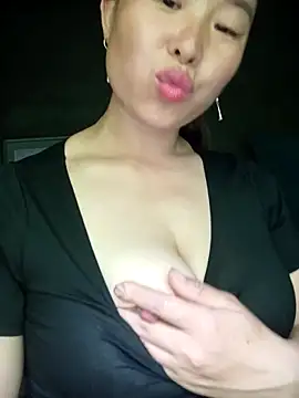 Snapshot of suki-lady chatting on 18, 9, 2025 suki-lady online show from 18, 9, 2025