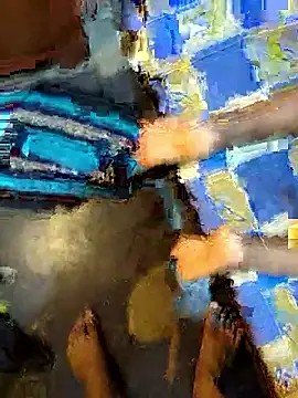 LarkingNewel online show from 8, 2, 2026