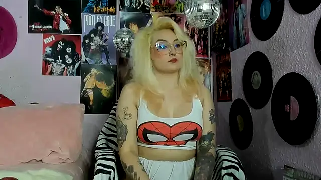 Snapshot of Avril_Maria chatting on 25, 5, 2026 Avril Maria online show from 25, 5, 2026