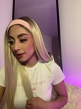 Tessa  Winslow online show from 17, 3, 2026