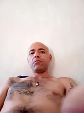 Snapshot of alex87daco chatting on 30, 10, 2025 alex87daco online show from 30, 10, 2025