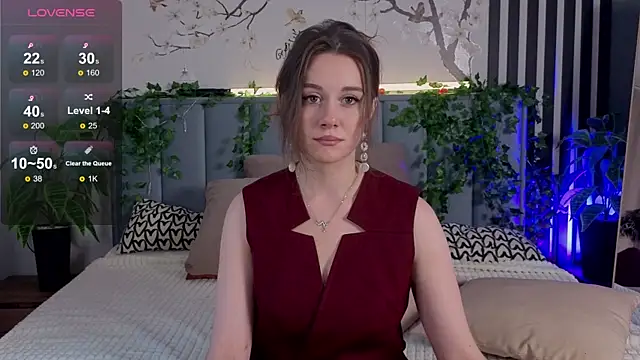 Snapshot of SkyHelen chatting on 18, 11, 2025 SkyHelen online show from 18, 11, 2025