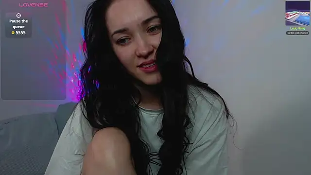 Snapshot of Veliora chatting on 26, 9, 2025 Veliora online show from 26, 9, 2025
