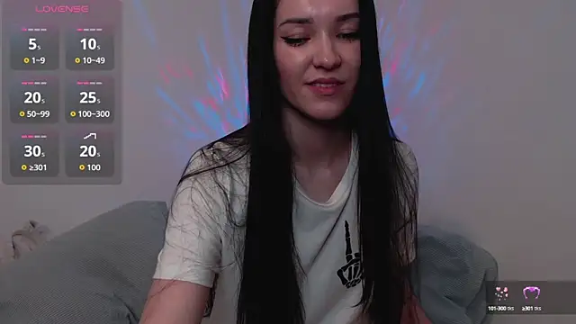 Snapshot of Veliora chatting on 8, 10, 2025 Veliora online show from 8, 10, 2025