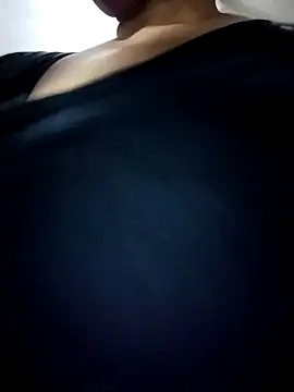 Snapshot of Rakhi_sawant143 chatting on 14, 9, 2025 Rakhi sawant143 online show from 14, 9, 2025