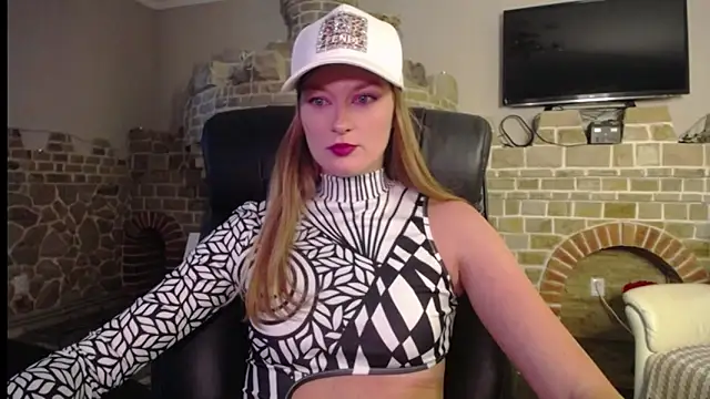 Snapshot of MysticVenus_ chatting on 15, 9, 2025 MysticVenus online show from 15, 9, 2025