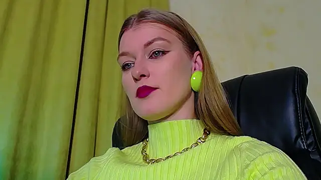 Snapshot of MysticVenus_ chatting on 1, 12, 2025 MysticVenus online show from 1, 12, 2025