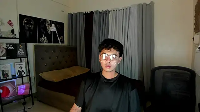 Snapshot of mightyhotcock chatting on 14, 9, 2025 mightyhotcock online show from 14, 9, 2025