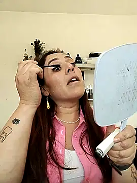 Snapshot of denissebombon chatting on 4, 2, 2026 denissebombon online show from 4, 2, 2026