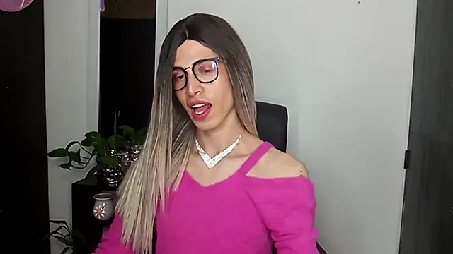 Snapshot of Andy_Roses chatting on 26, 11, 2025 Andy Roses online show from 26, 11, 2025