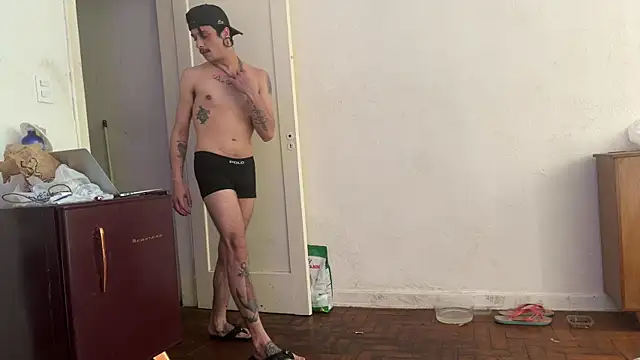 chrisalmeid  online show from 16, 11, 2025