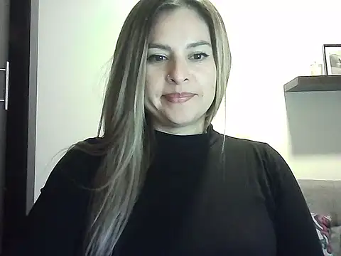 Valery  Rouse  online show from 19, 4, 2026