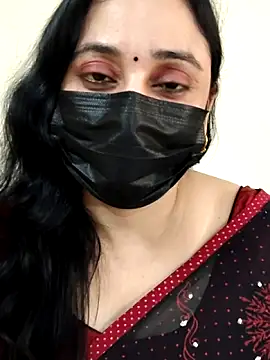 Monica cams online show from 28, 10, 2025