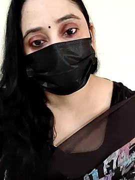 Monica cams online show from 2, 11, 2025